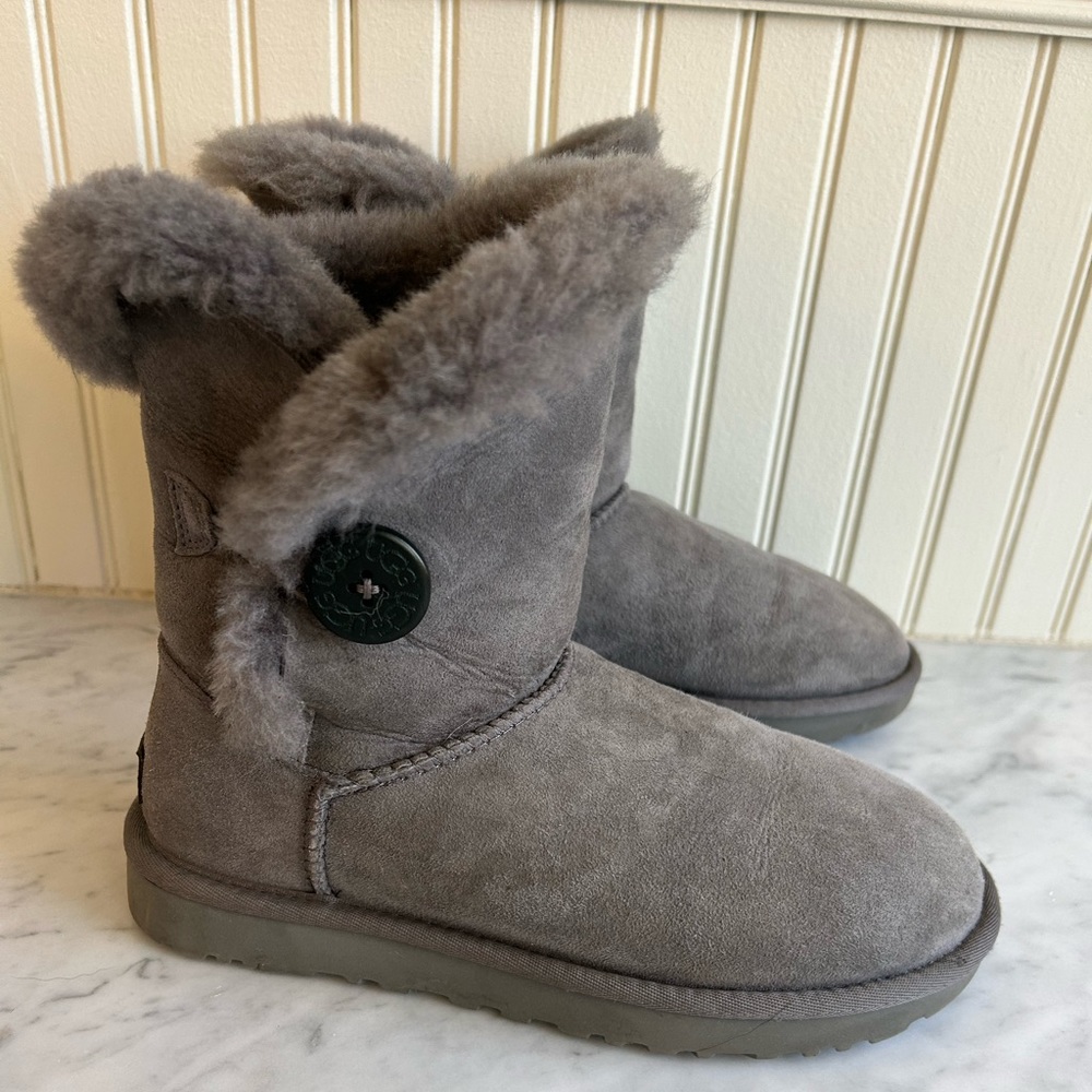 UGG Bailey Button Short boots - Gray